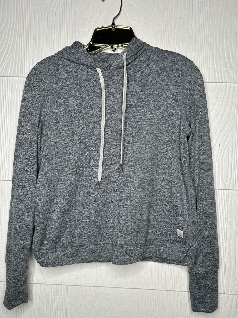 Vuori Gray Hooded Women's Pullover Sweater